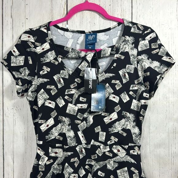 Harry Potter X Hot Topic Collection Hogwarts Letter Skater Dress Black Size S - Picture 5 of 16